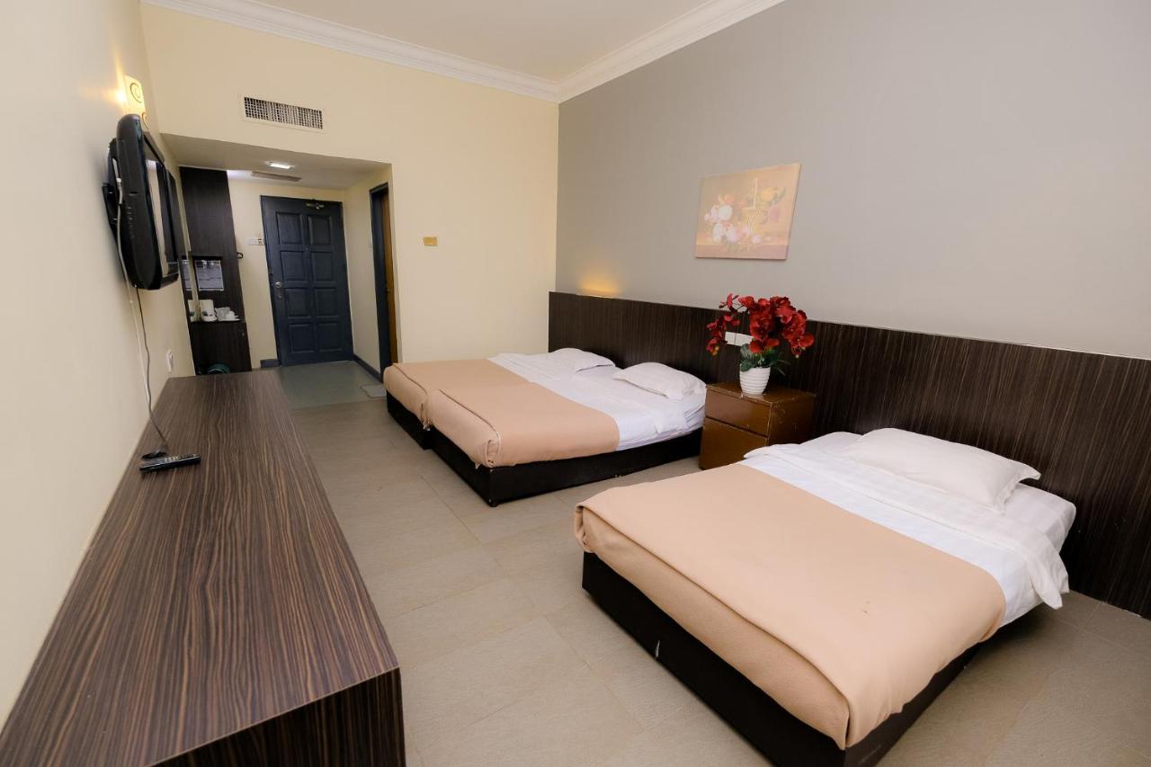 Super Oyo Capital O 90146 Alh Continental Resort Karak Dış mekan fotoğraf