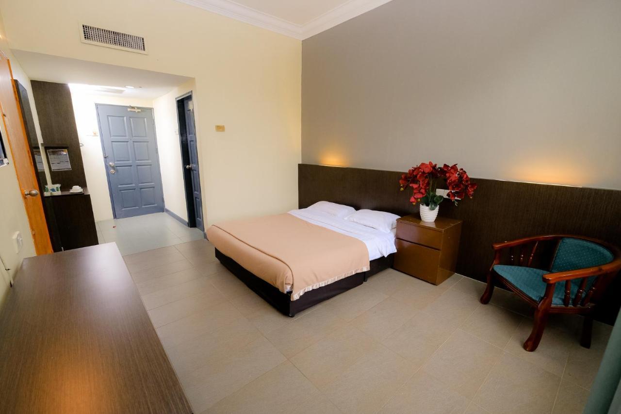 Super Oyo Capital O 90146 Alh Continental Resort Karak Dış mekan fotoğraf