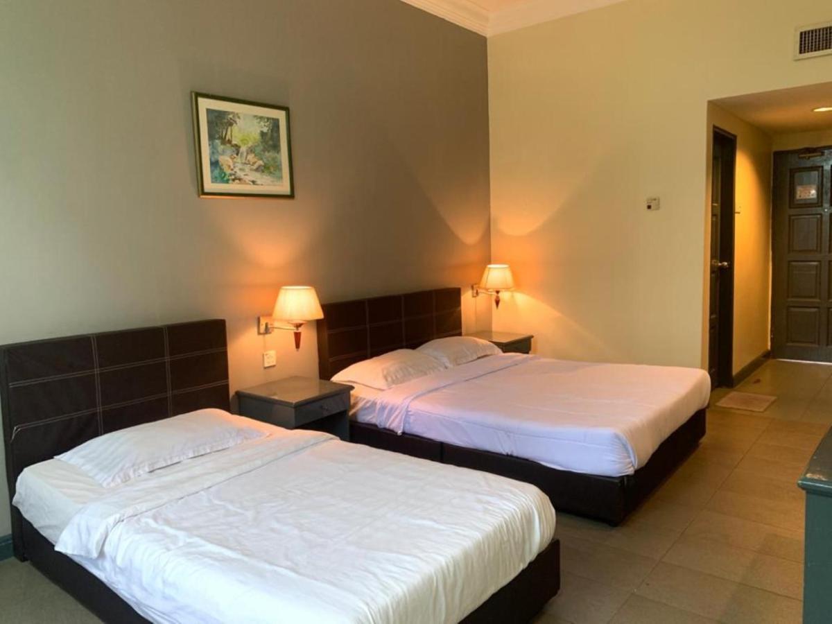 Super Oyo Capital O 90146 Alh Continental Resort Karak Dış mekan fotoğraf
