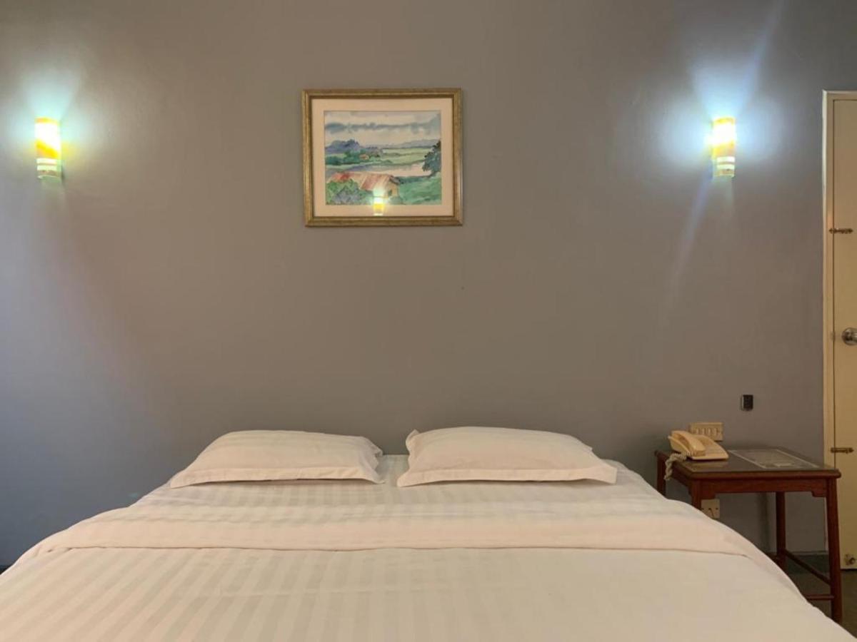 Super Oyo Capital O 90146 Alh Continental Resort Karak Dış mekan fotoğraf