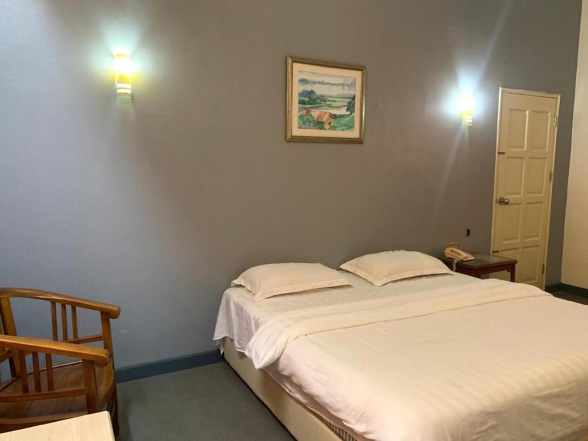 Super Oyo Capital O 90146 Alh Continental Resort Karak Dış mekan fotoğraf