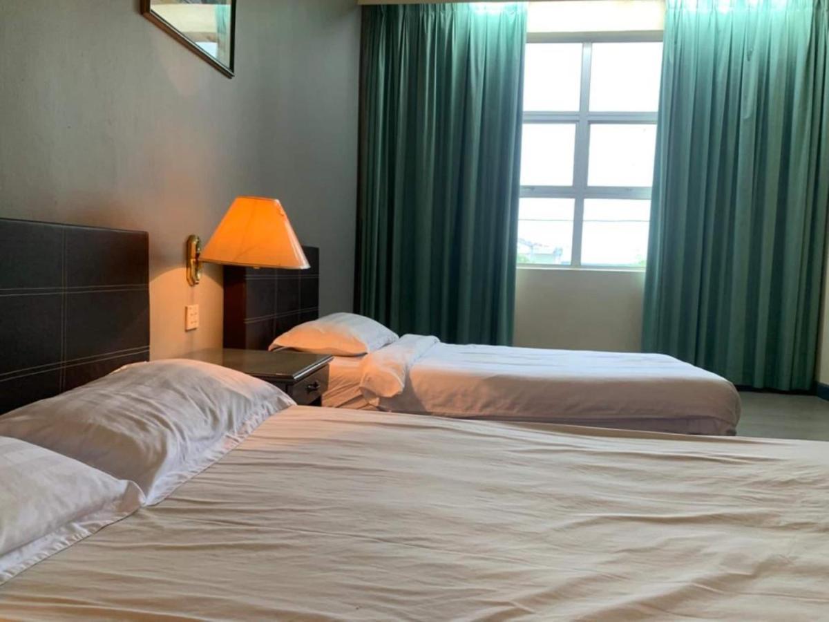 Super Oyo Capital O 90146 Alh Continental Resort Karak Dış mekan fotoğraf