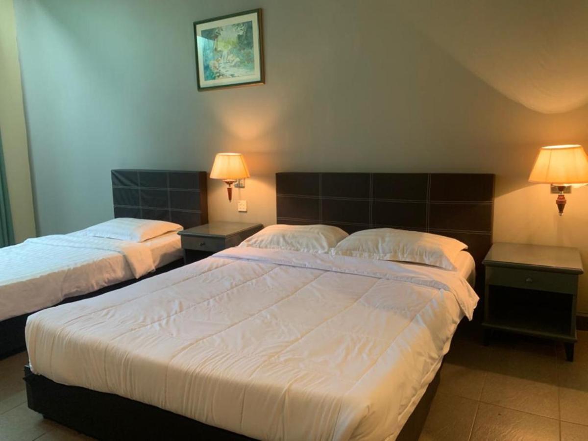 Super Oyo Capital O 90146 Alh Continental Resort Karak Dış mekan fotoğraf
